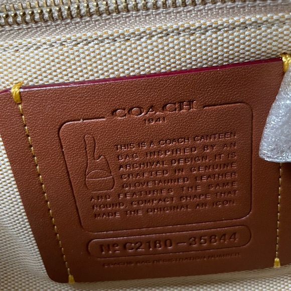 Coach Canteen Crossbody Bag in colour Black new without tags - Picture 14 of 15